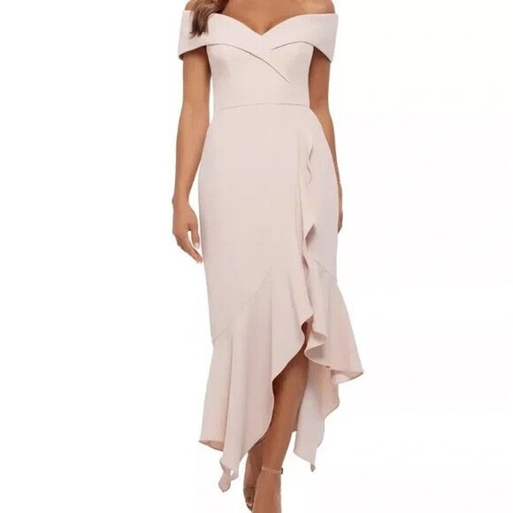 NWT Xscape Off-The-Shoulder Maxi Fit & Flare Dress Cream Women's Size 10 - Picture 1 of 8